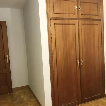 With 2 Bedrooms In With Terrace * San Andres del Rabanedo