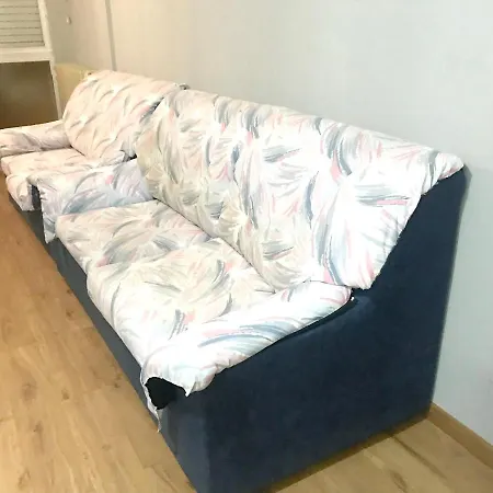 With 2 Bedrooms In With Terrace Apartment
